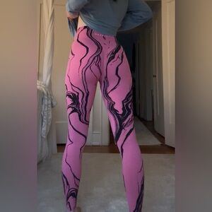 Pink Marble Pattern Women's Leggings